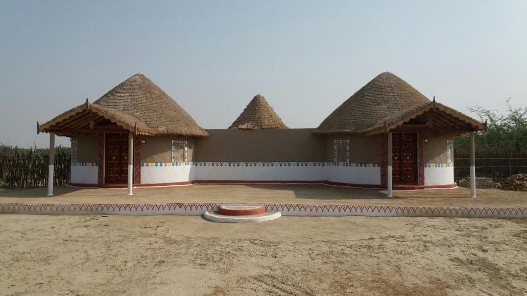 Banni Village Resort - Rann Of Kutch Bherandiāla 외부 사진