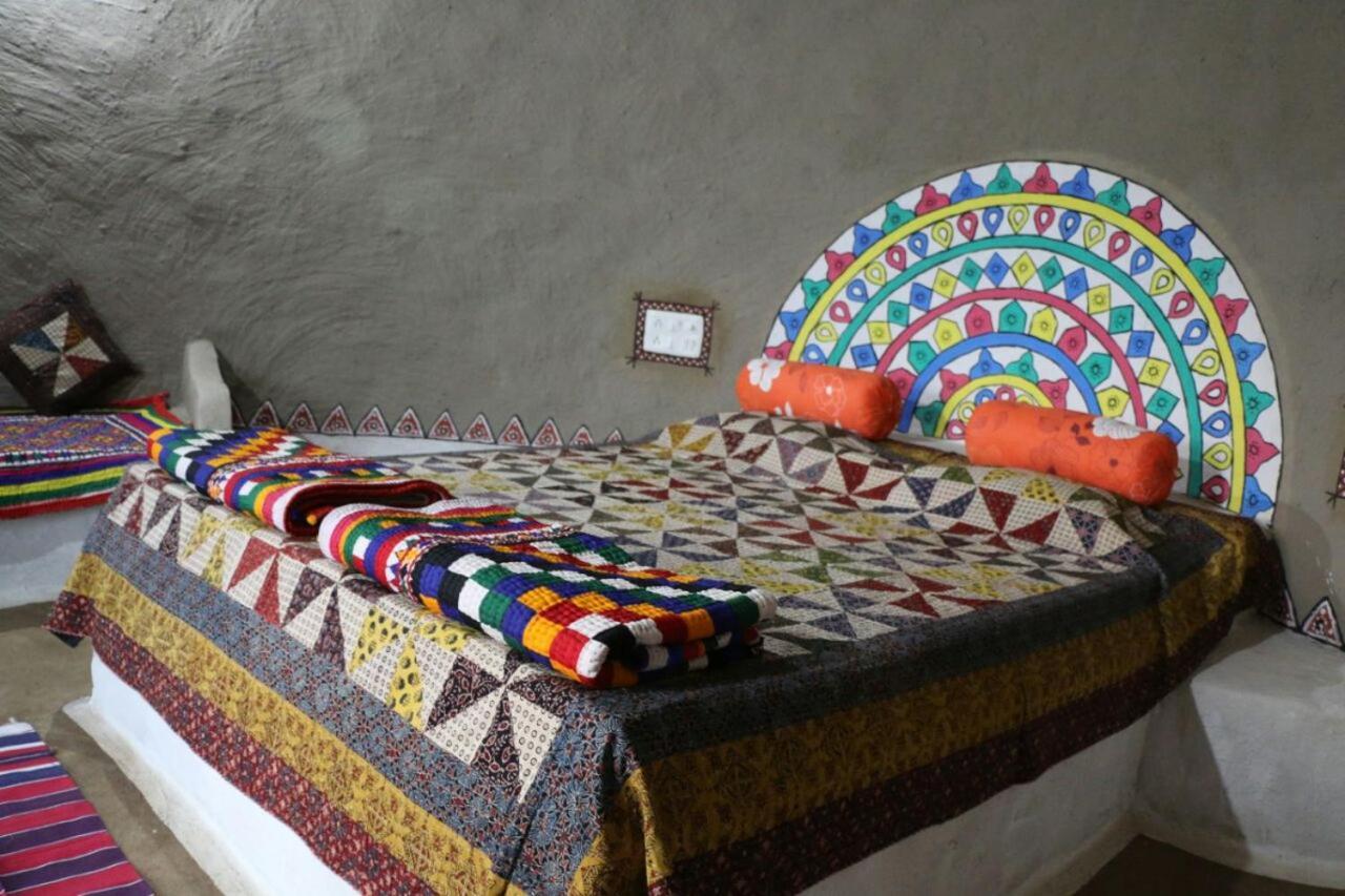 Banni Village Resort - Rann Of Kutch Bherandiāla 외부 사진