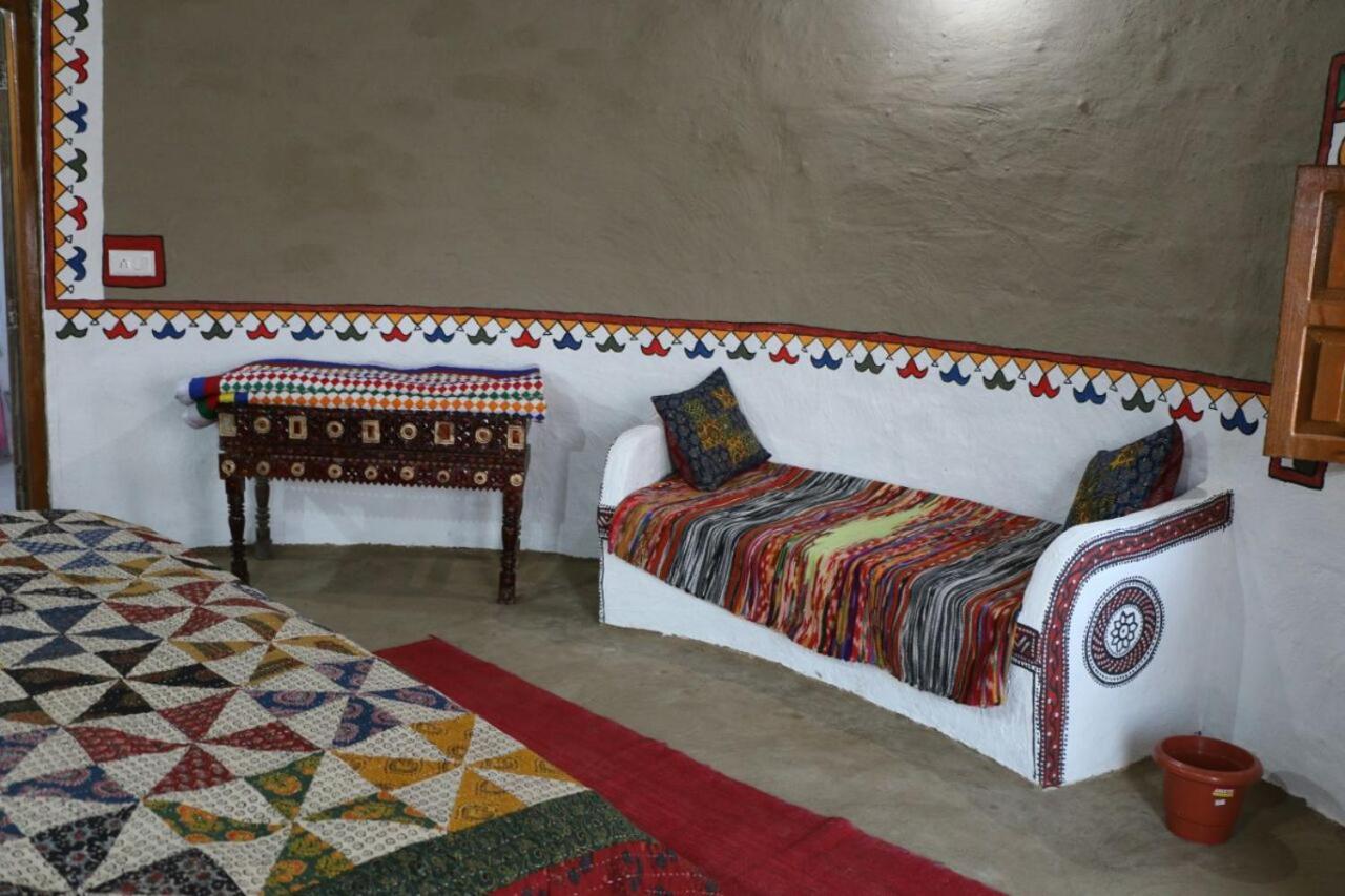 Banni Village Resort - Rann Of Kutch Bherandiāla 외부 사진